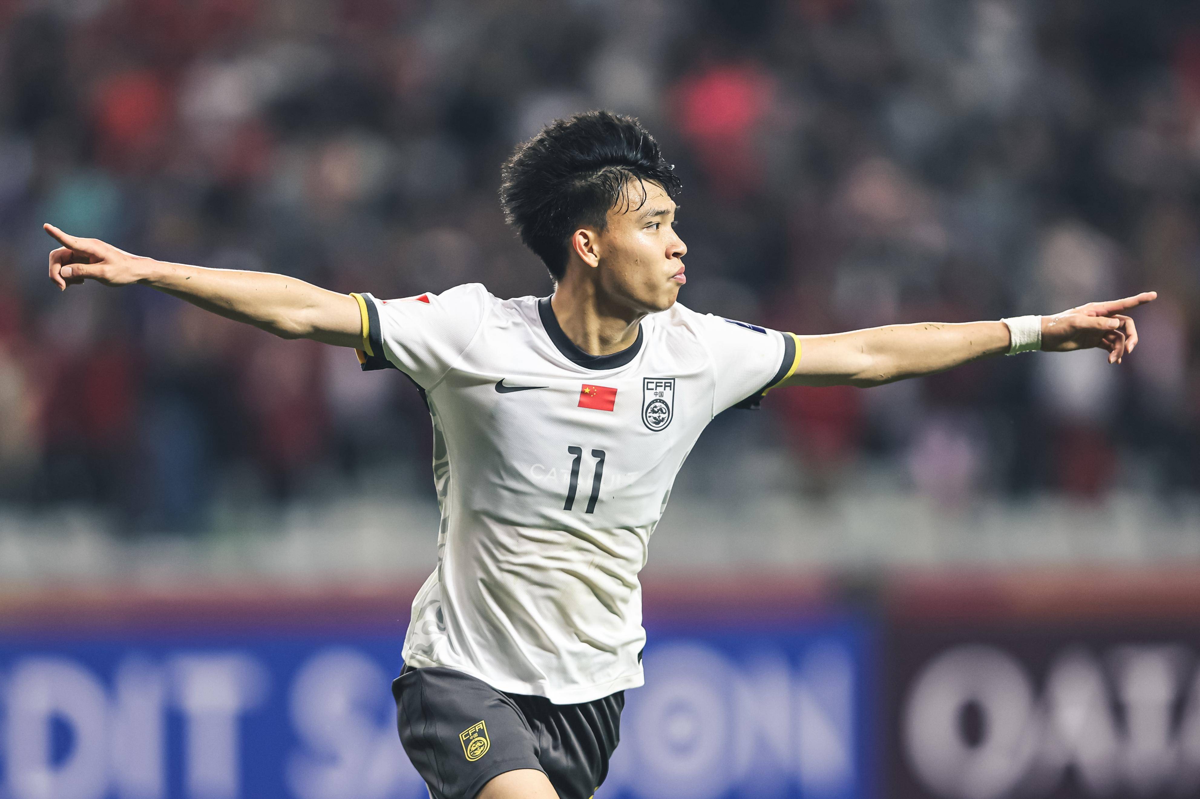 国内球队在大洲赛事中崭露头角表现亮眼