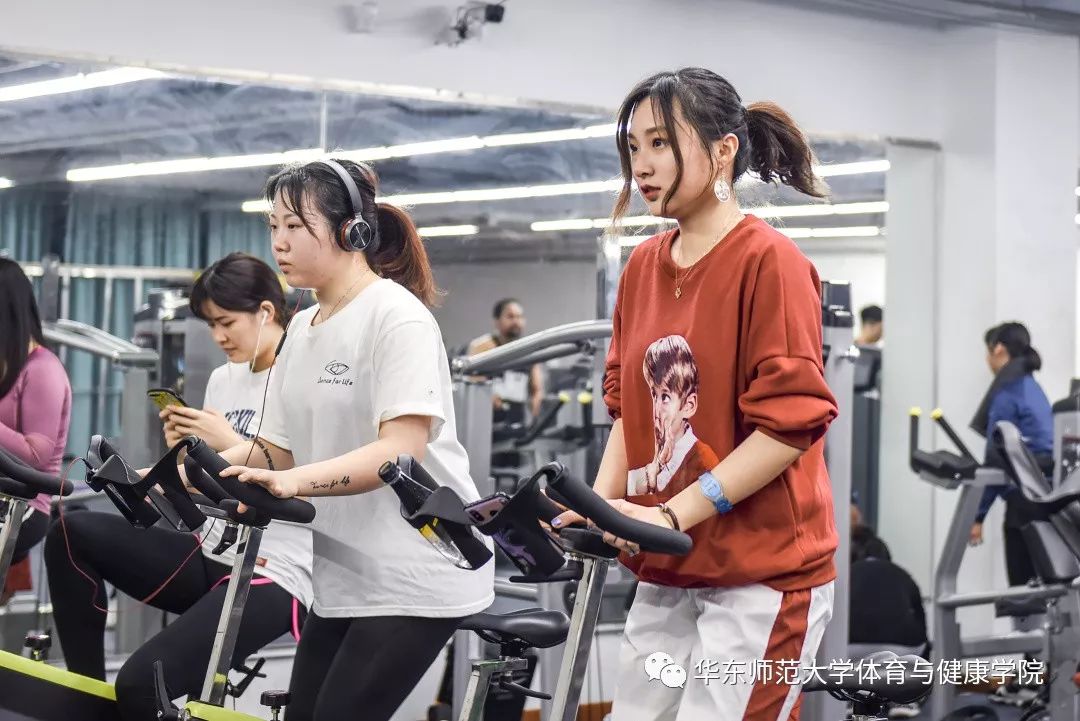 拓荒者队气势如虹，势不可挡